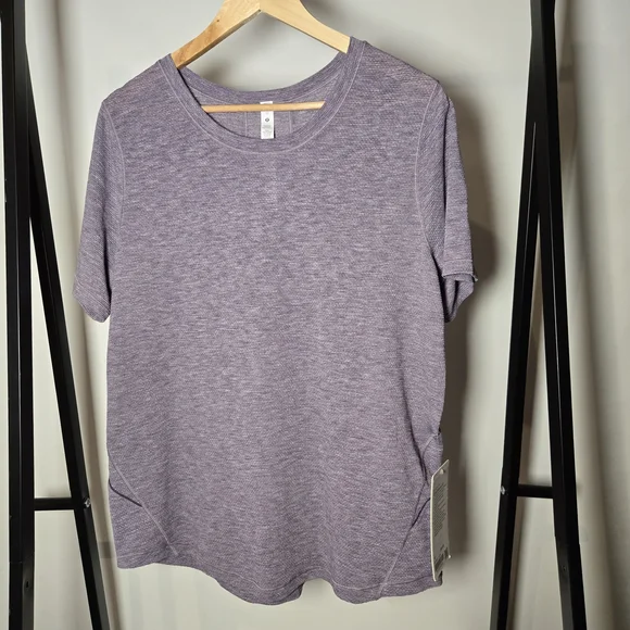 BNWT 12 Lululemon Long Distance Tee - Picture 2 of 4